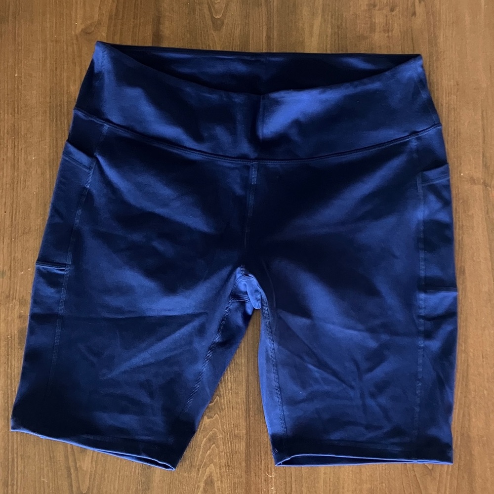 High-Rise Stretch Bike Shorts in Deep Blue